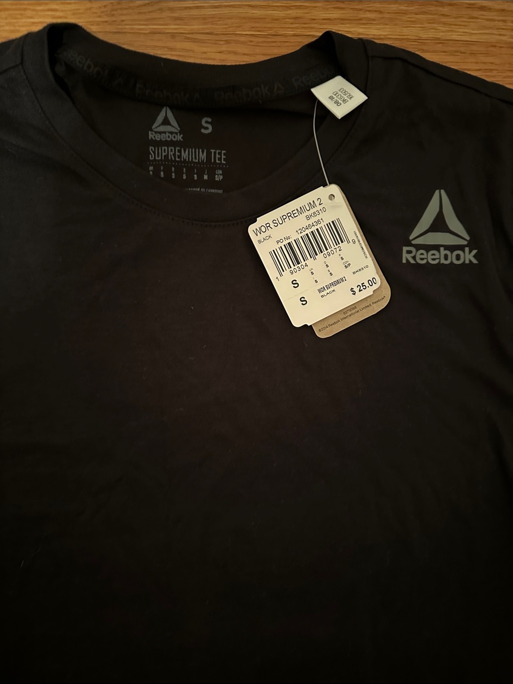 Reebok Black Men's Supremium Tee Logo - Size small S NWT